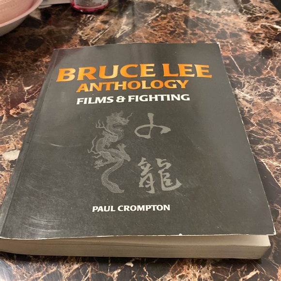 Bruce Lee Anthology Films & Fighting by Paul Crompton 1999 - Picture 15 of 15